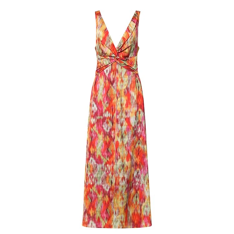 Summer Beach Dress With Floral Pattern Summer Beach Dress With Floral Pattern